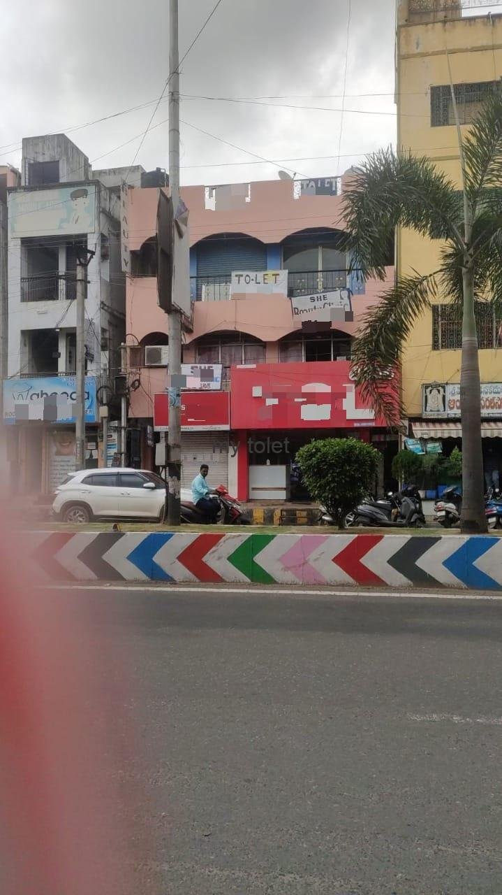 d8de142a-ce2e-4d55-ae89-7eadf4e9a2fb