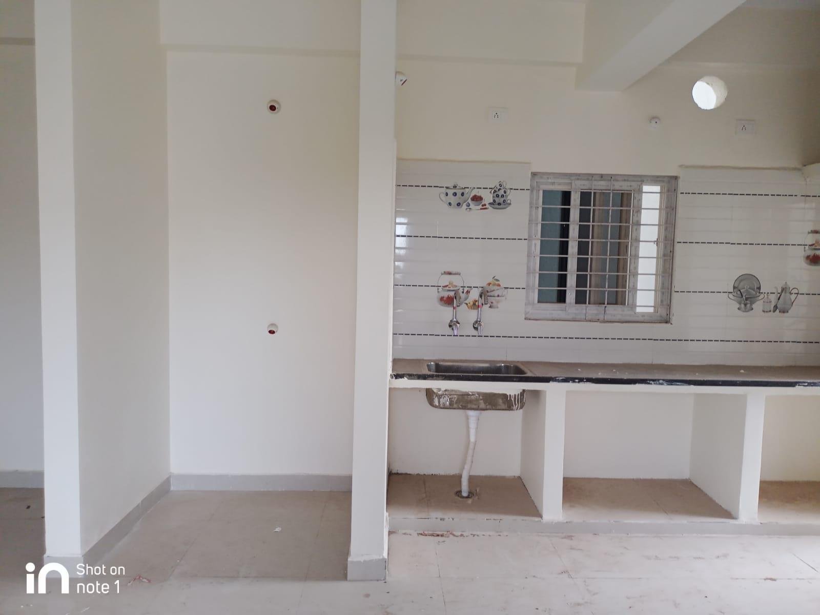 04f78f58-aa84-45fe-a10c-3b052cf1b34d