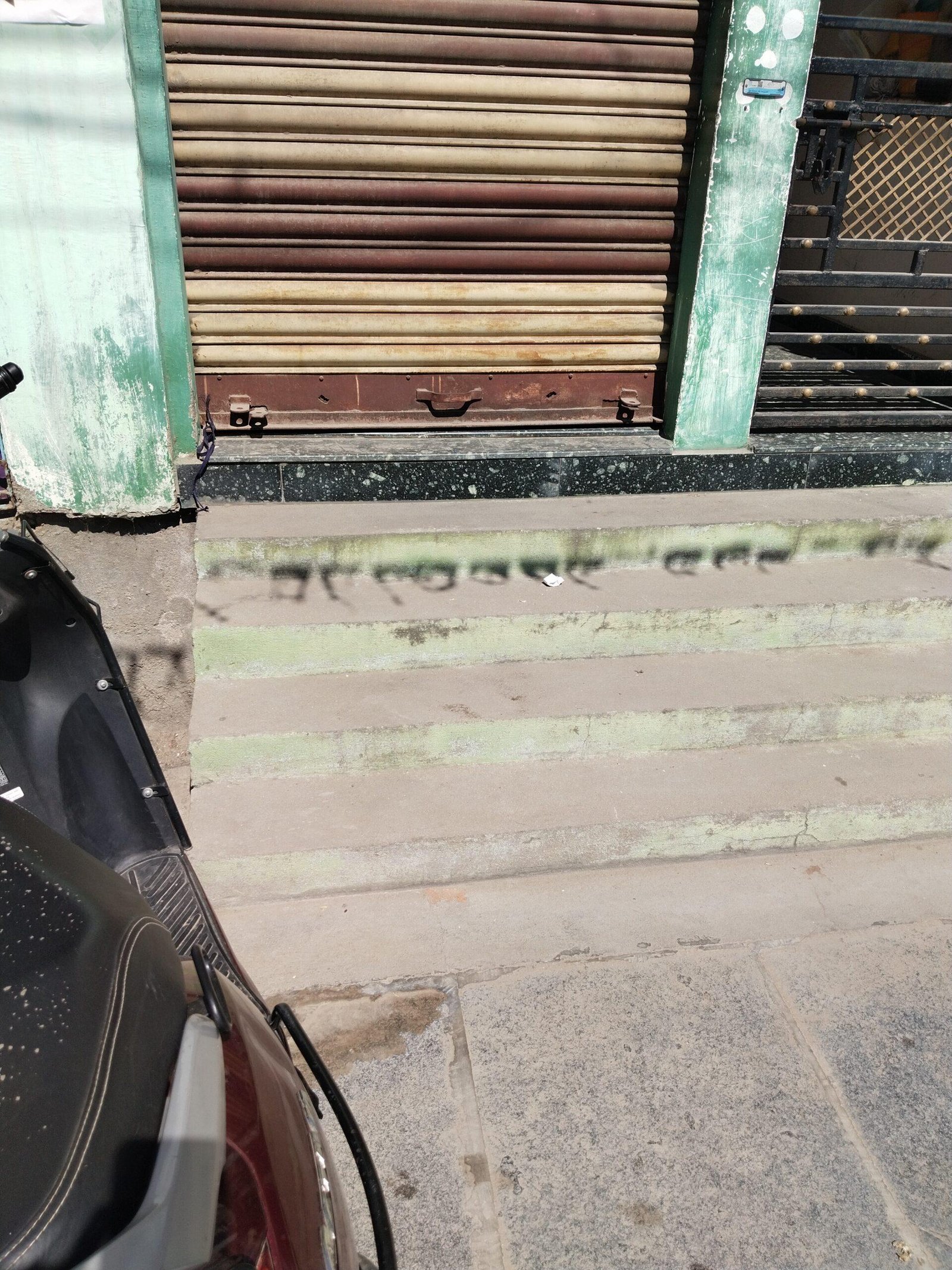 16739368013186118031559557904198