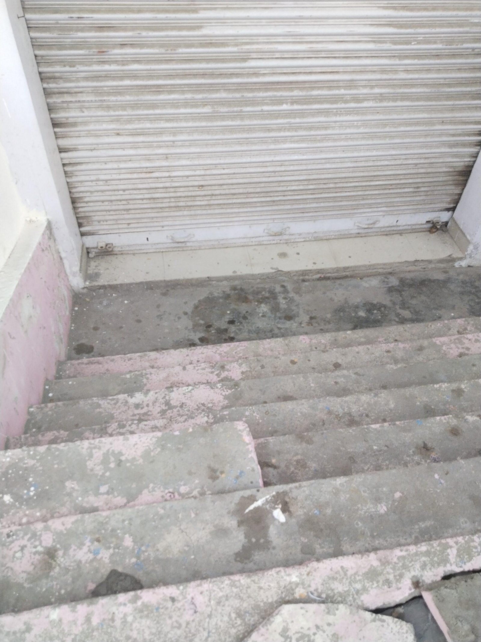 1674822870179437615339385321518