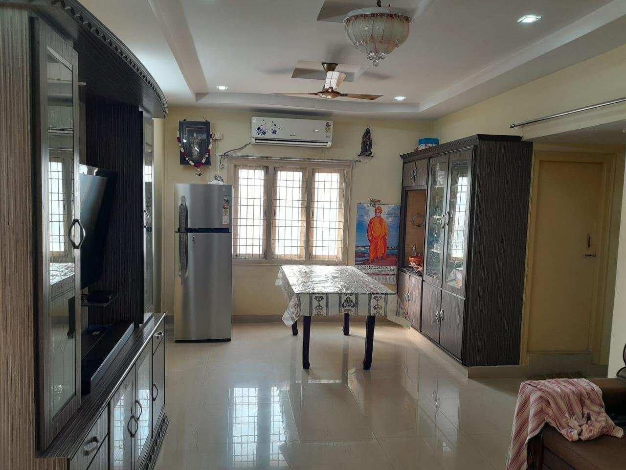 WhatsApp-Image-2023-04-28-at-11.04.28-AM