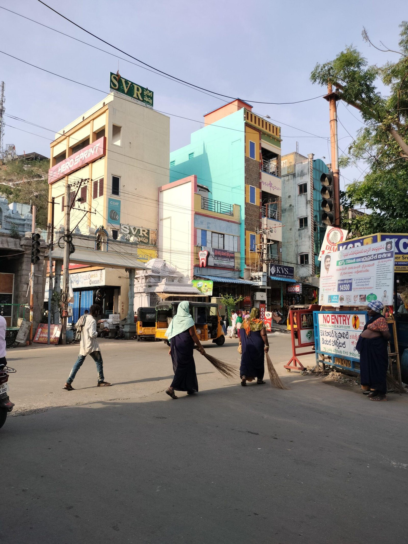 16857900934062452444725774838921