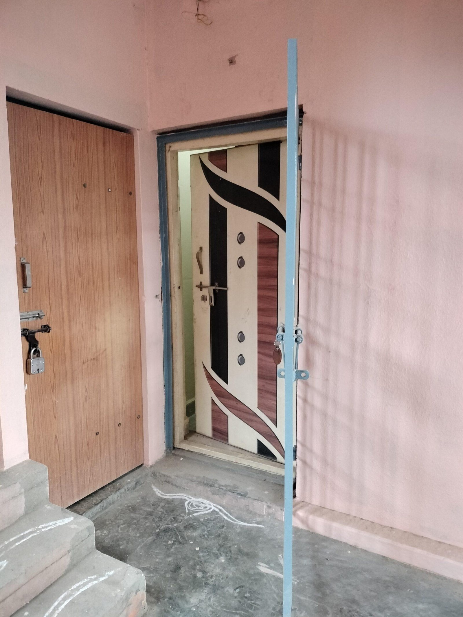 1688644741999661974303857998579