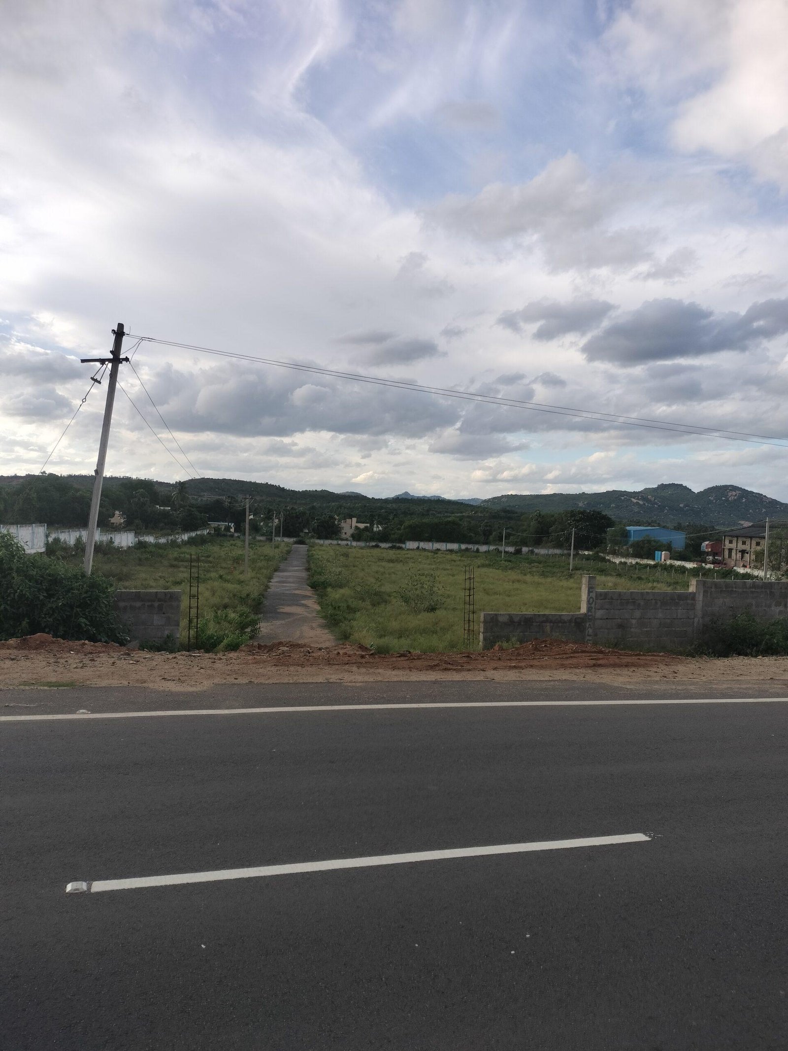 16904588751636601716213419444562