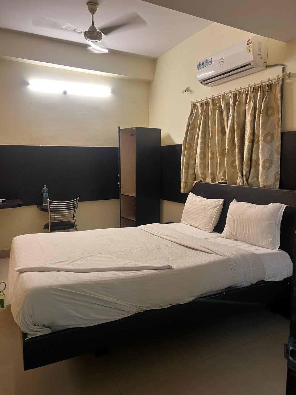 WhatsApp-Image-2023-11-16-at-12.07.11_1317fe46