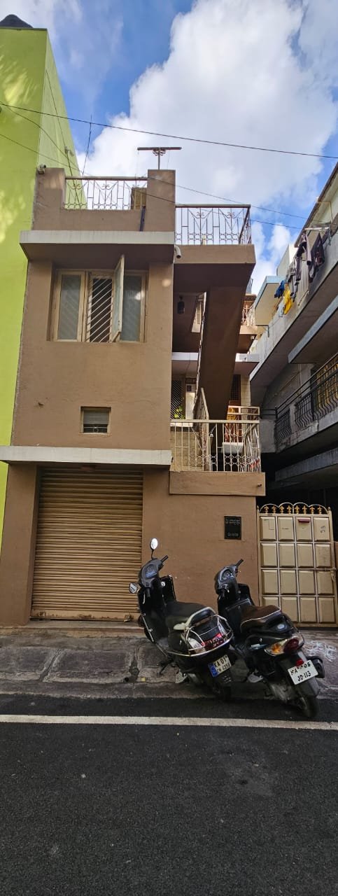 2ec74b11-d15f-41f7-aef4-d7210dc64e9c