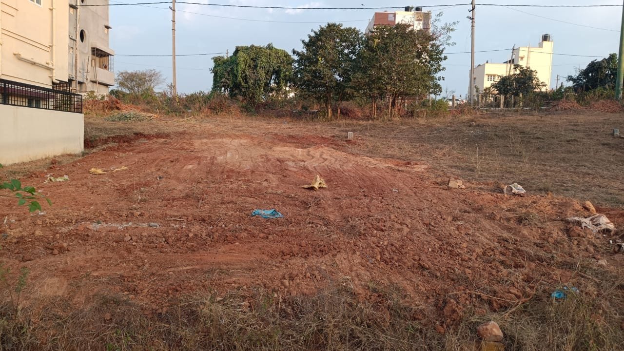 ec424ddb-13cd-438a-b8d4-c89d158976bc