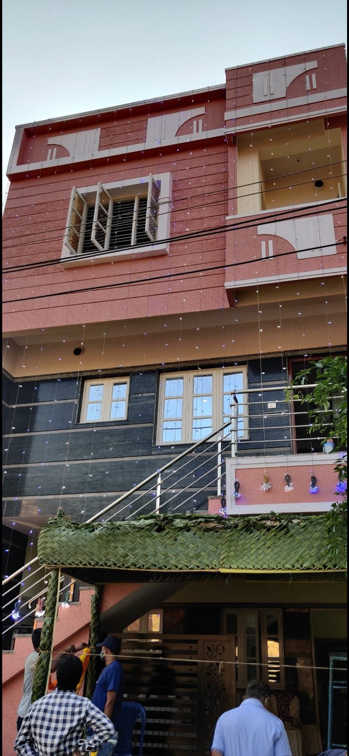 21621e6e-f8f9-424d-85c6-0ac6da602387