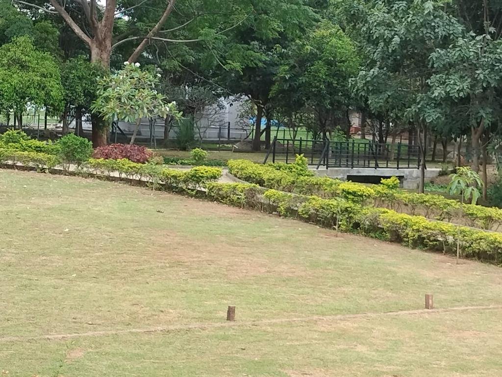 4b068dec-daeb-46a8-8f4d-1d7016c3b1e0