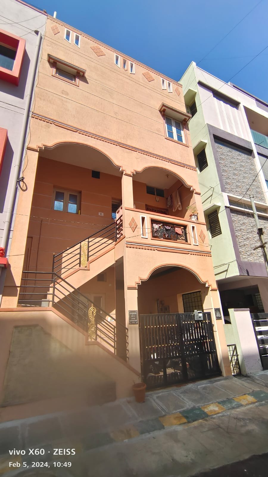 5b1081b2-3ec1-4c28-b947-07e0debdb9be