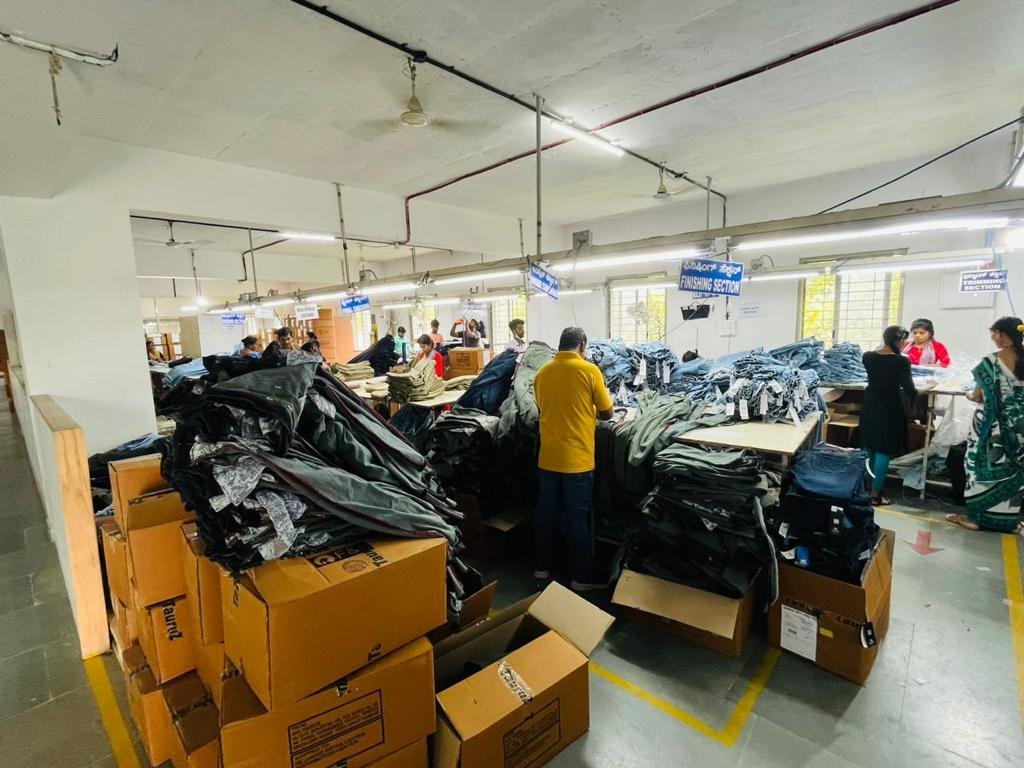 9e75538a-0bd1-47ee-9a6d-1f18cbbafcc9