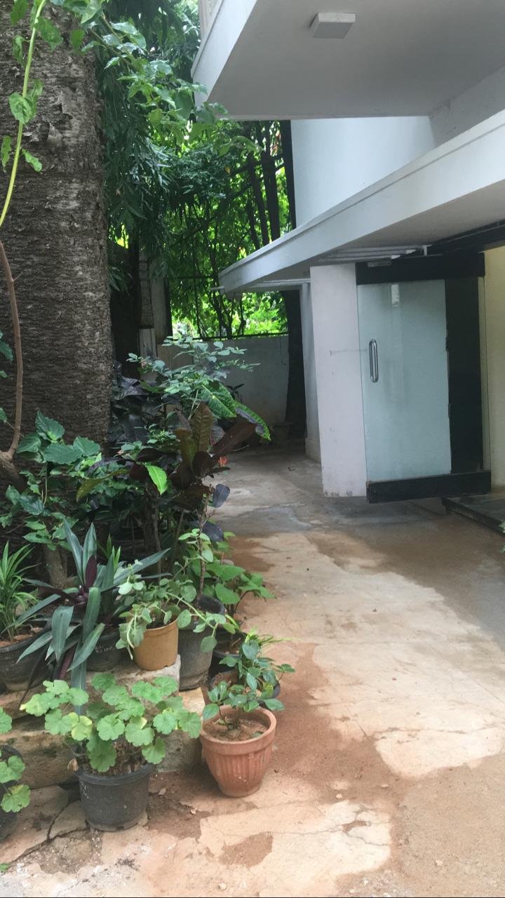 b53973ba-41fa-4c39-8a4e-03db5b6b89c4