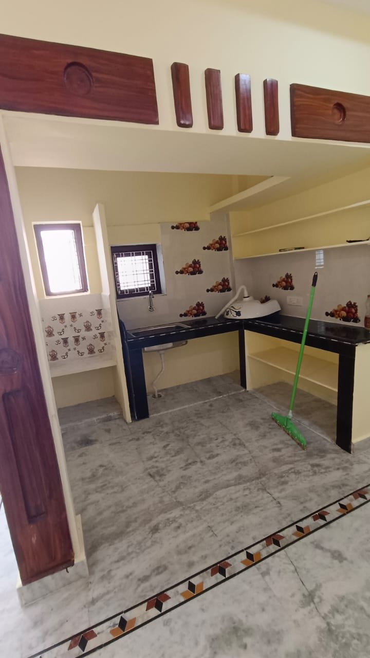 eb6d11fb-e3b3-43c5-b34a-34aa3953ba48