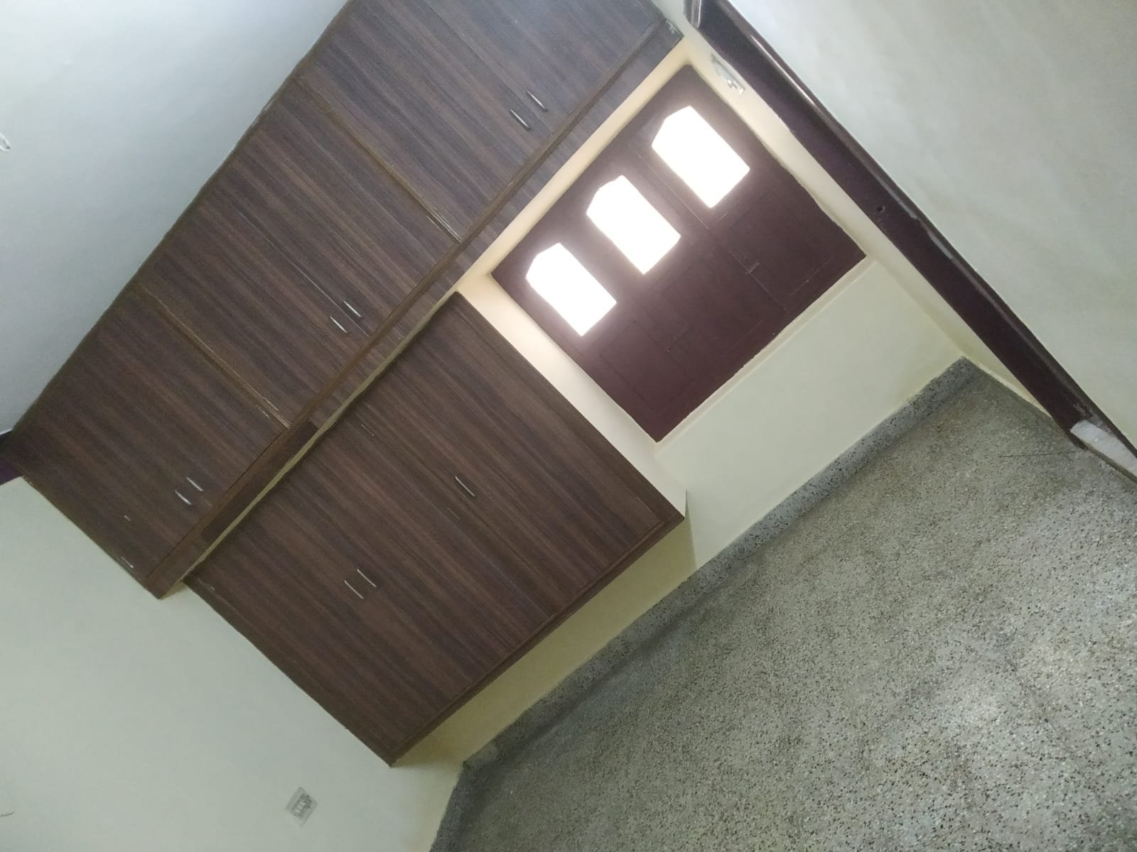 03b190c0-9f8a-4bc6-bfb1-6e02b79cef91