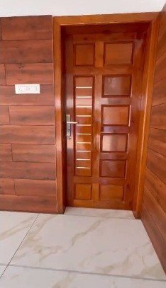 2205ea08-e3b2-4d6b-b46e-00a74dbaee33