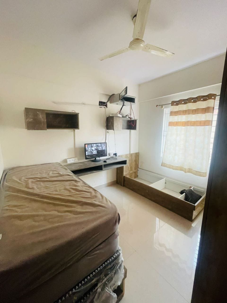 58645ebb-9406-4b48-ba7f-583c4869f294