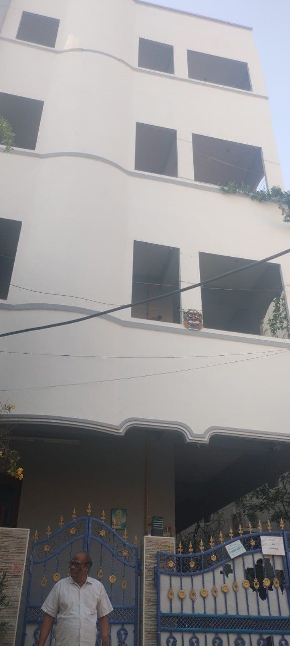 7dcee254-69e9-400f-8d19-5a18adb2e054