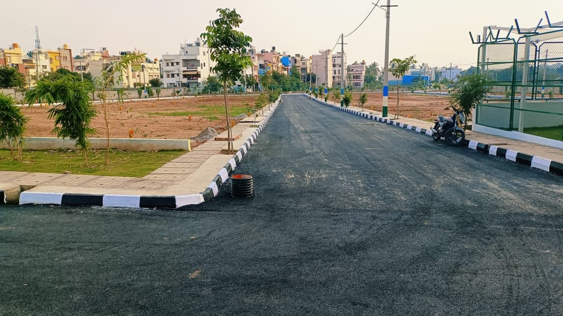 8f89d233-0f02-44b5-aee4-78ea1e291099