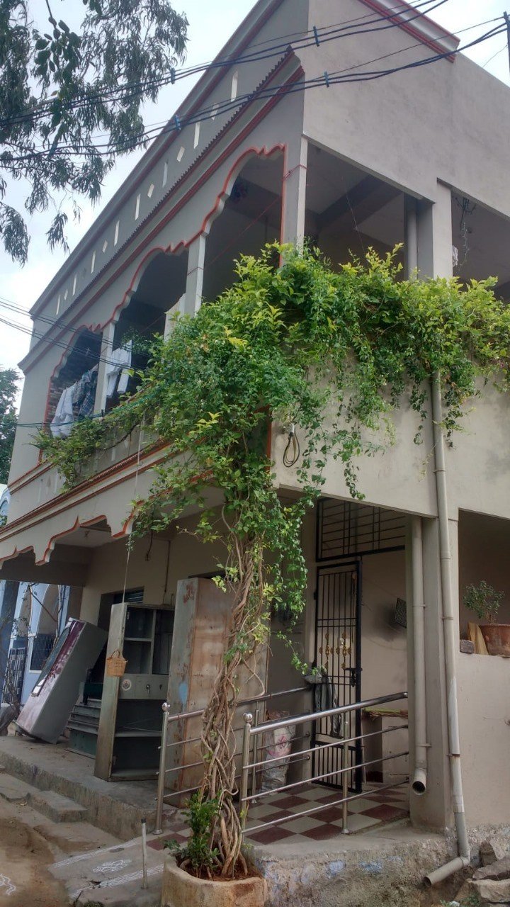 e3378a5b-2da2-436a-9d25-1ac6aa171e6d