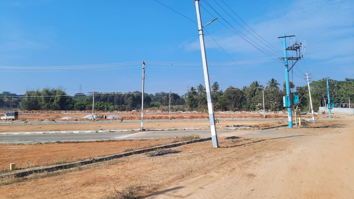 f978c75a-4376-4b7e-9471-53427b86b906