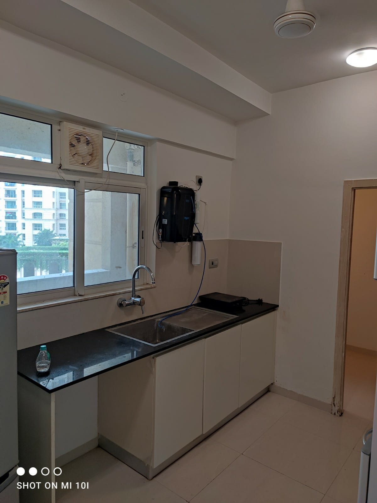 3e585a0b-8abf-4c73-8151-dd9694501a90