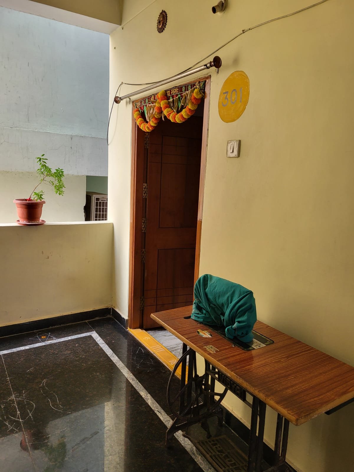 74db8d33-2605-4d62-a24f-d96e9b8aaabb