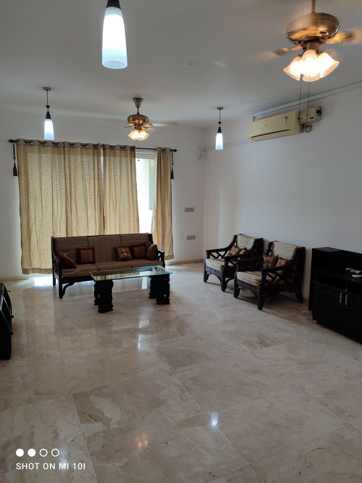 8feedead-21db-4355-96d0-e27709d7fd84