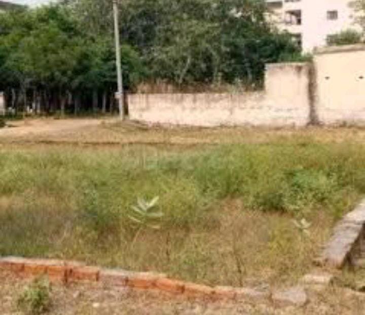 e7c189a6-083f-4142-8a31-64f374134e08