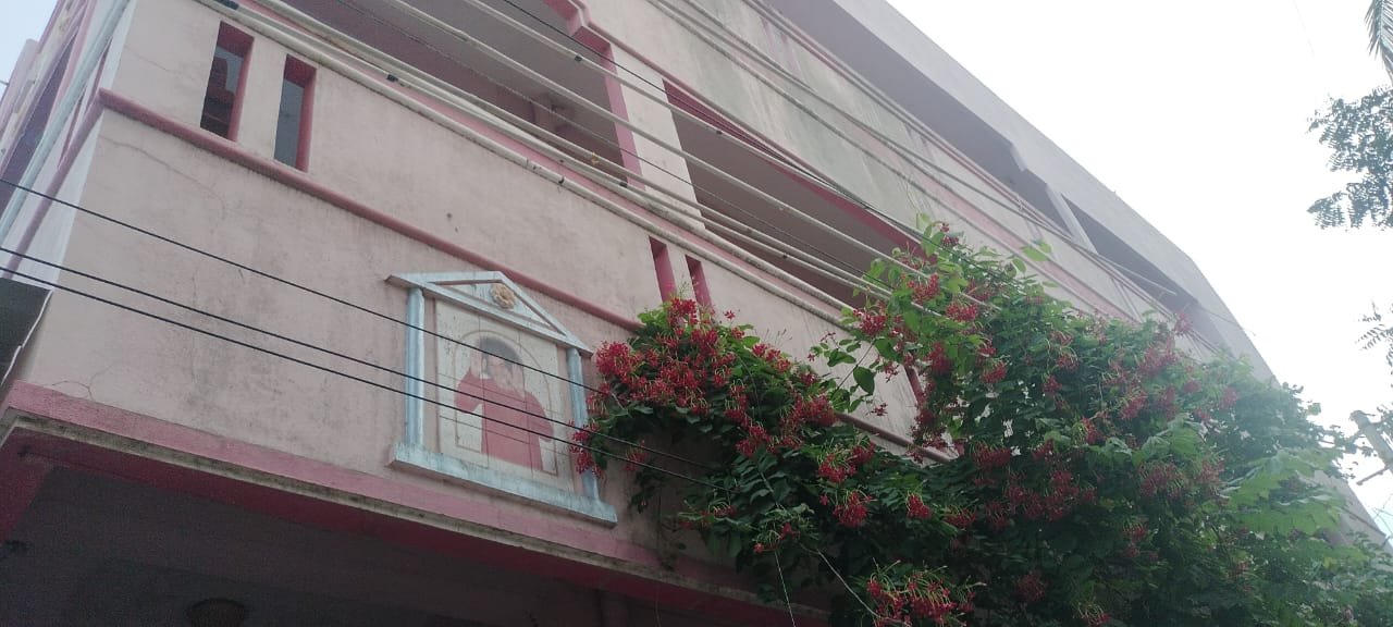 228e2063-fec5-4599-bd28-bec823e4bd80