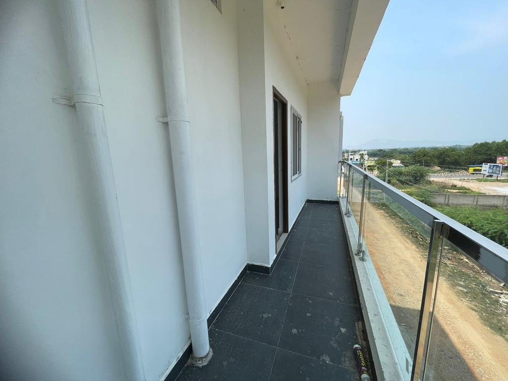 66160453-9fd7-4f28-be9a-ccaf15d54201