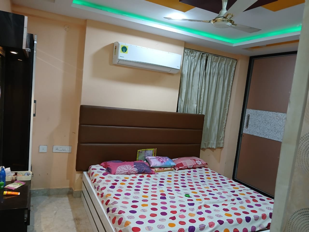 86117869-5703-4675-83d6-6c34053f13f0