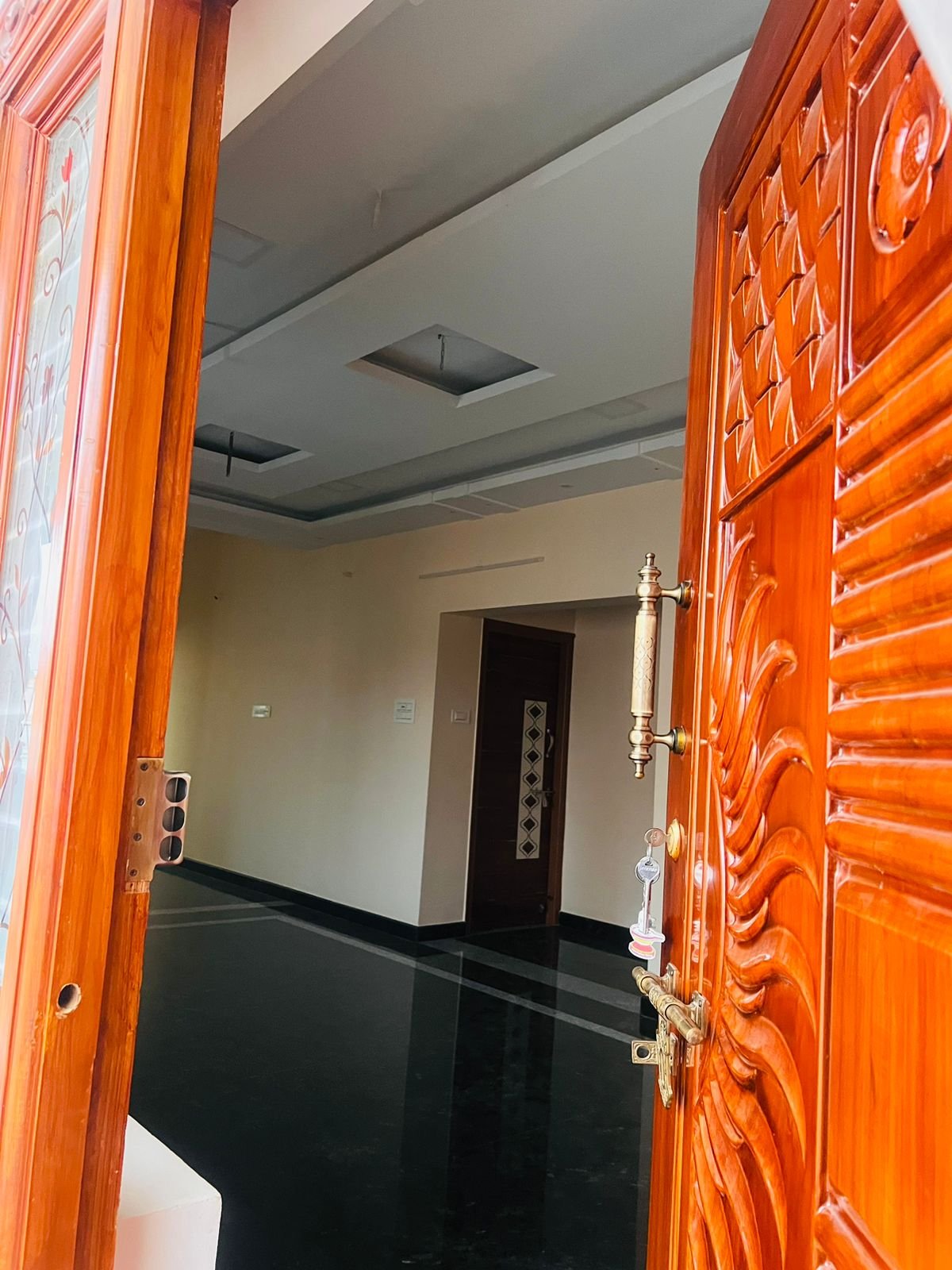 b1874fb3-73df-40c9-bf09-f53ceabe896a-1