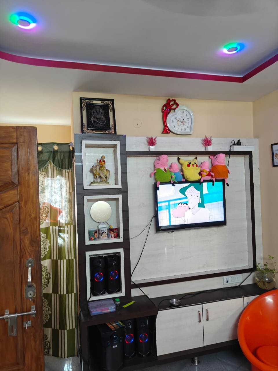 e12e9e40-e5f1-46e1-940d-57f1a17cb430