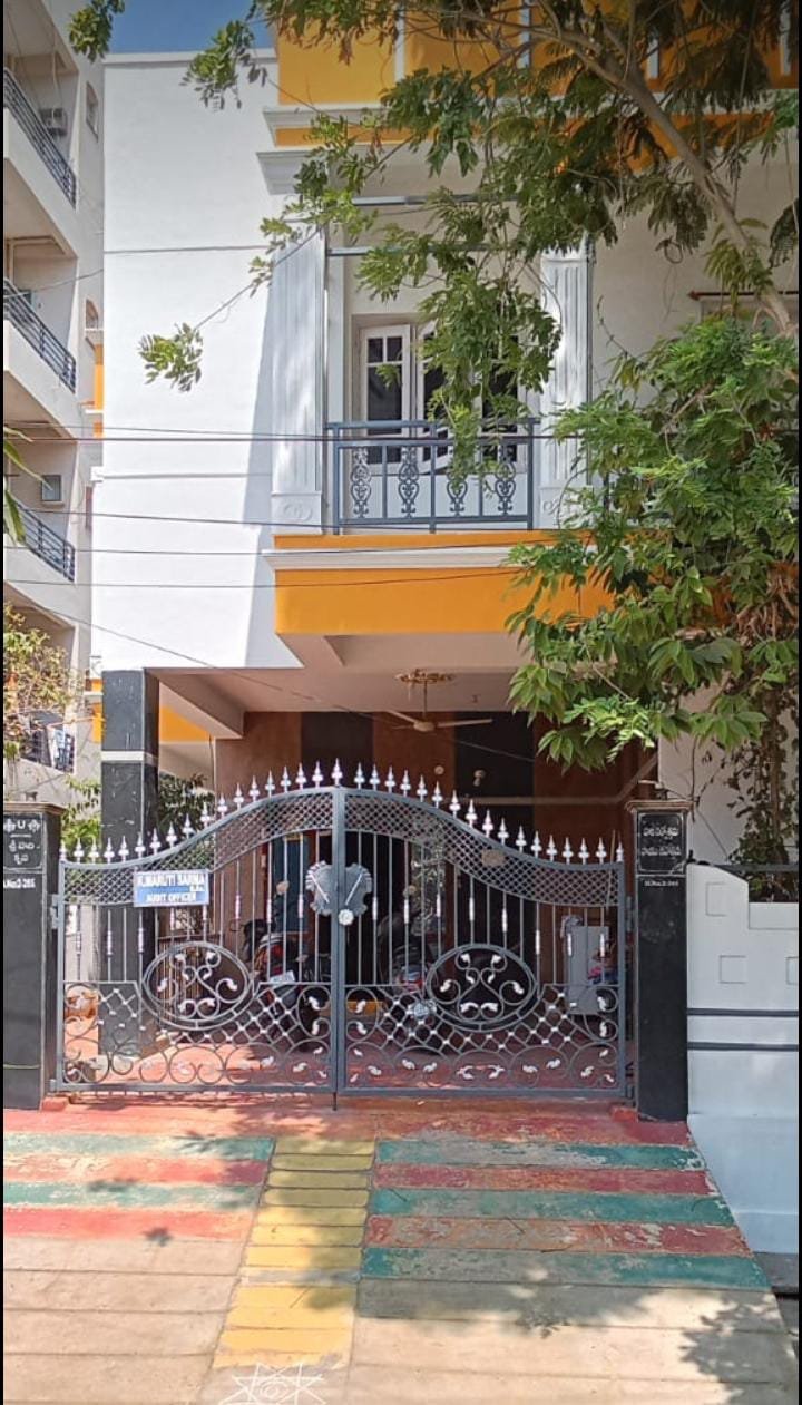 12349cb4-297c-48fd-a649-118555350e1d