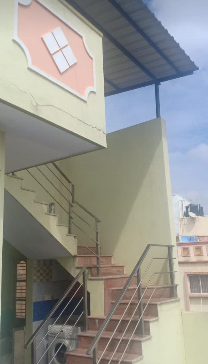 1c52c3ad-6232-4b74-ab70-d21d747f8f98