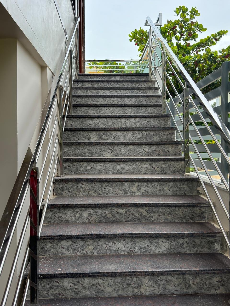 1f3e7317-caa2-4c78-b5e4-e6479f12f170