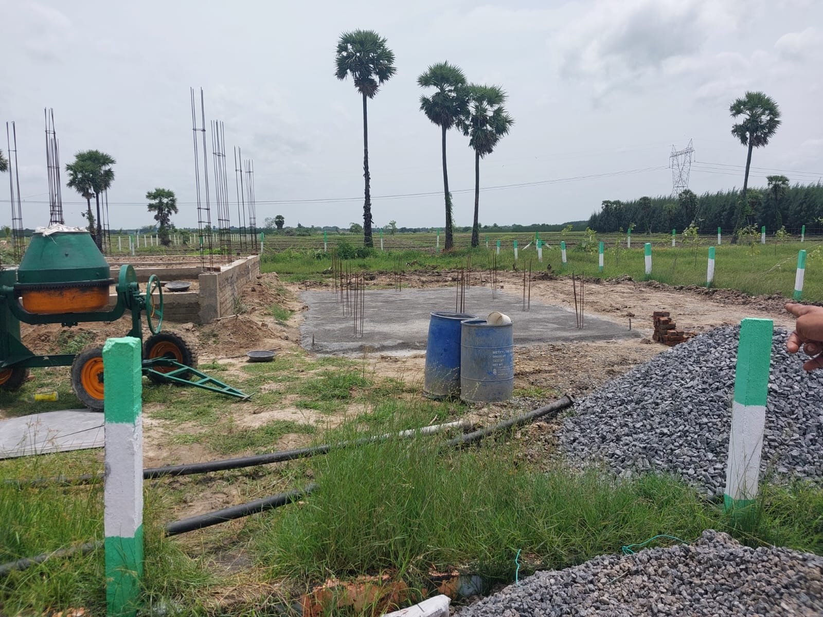 22ad5b05-c368-4664-ac0b-860e68a6af34