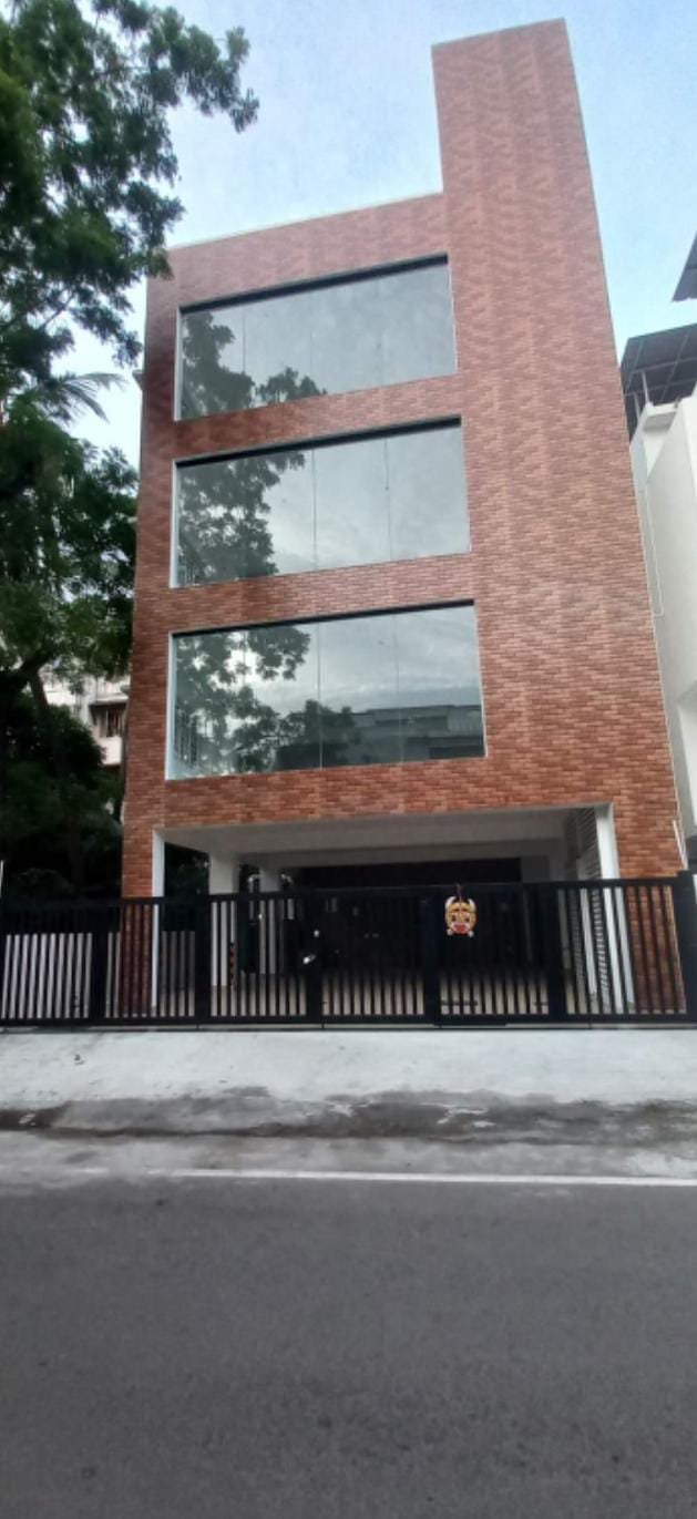 2b0fdab3-029f-49a8-a539-7c911070bbfd