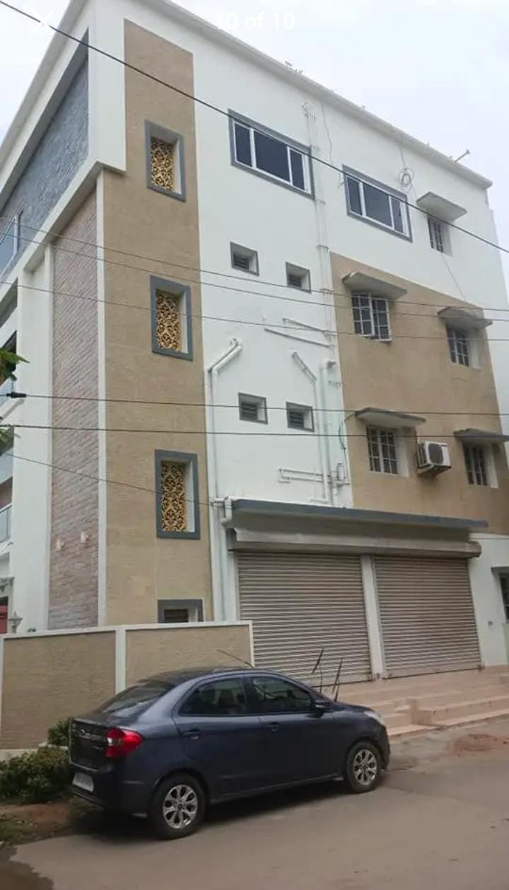 41fed629-007f-4b0f-bbbd-32f60187764a