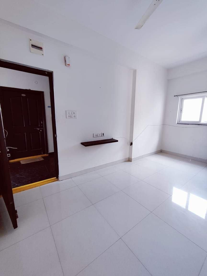 6efebe11-a051-4241-8b77-c6f45e360809-4