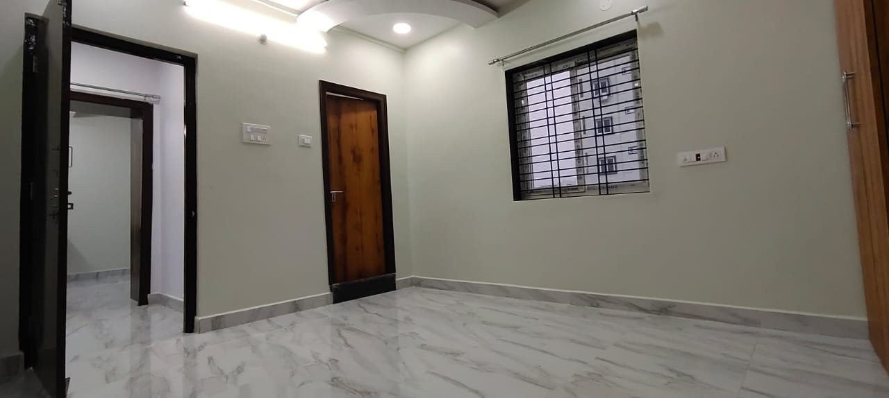 7aeb6e0e-56f6-4975-a95a-e1a78e79dc29