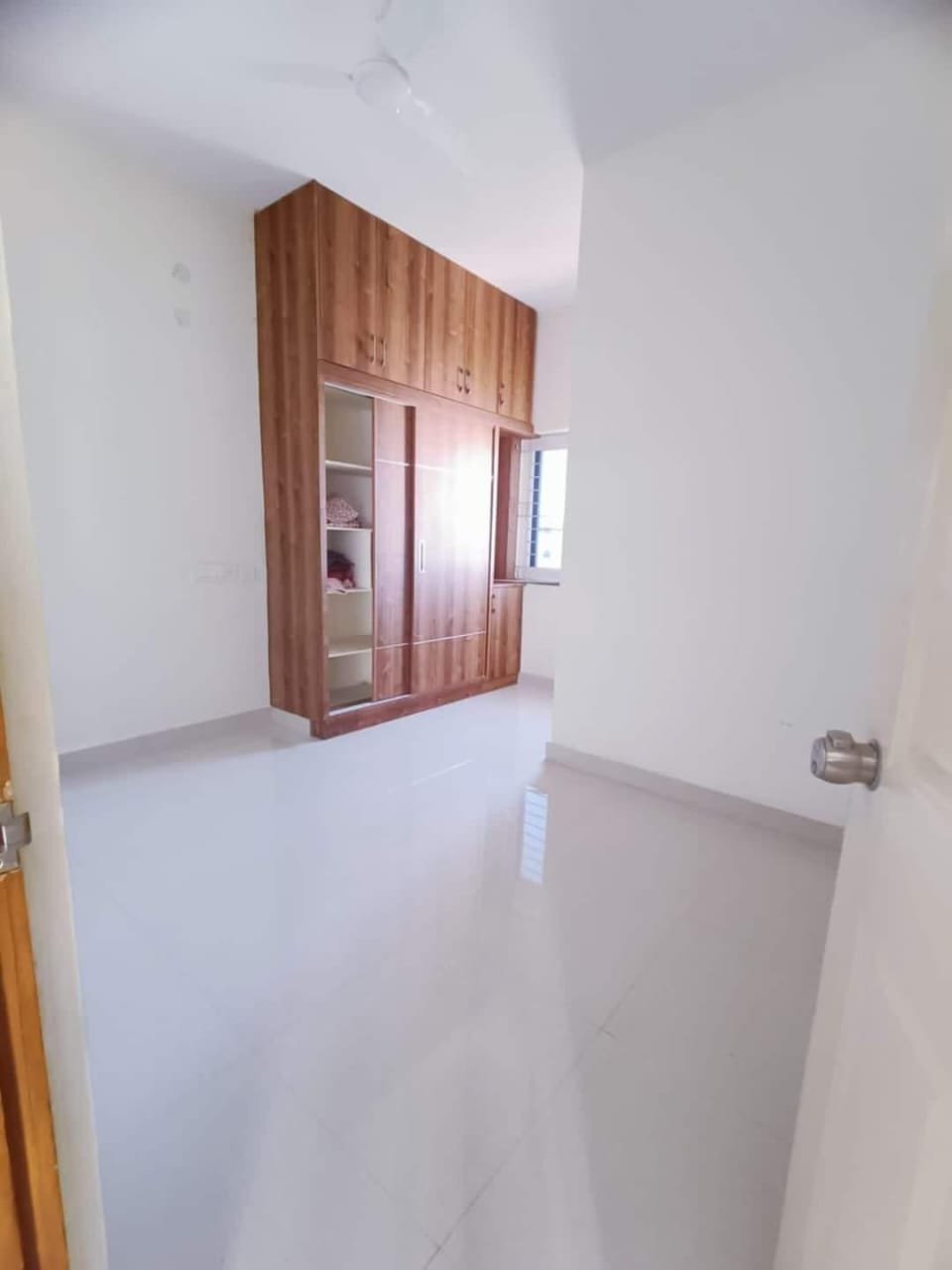 9840004a-0e81-4649-b460-da2d1e93bf89-6