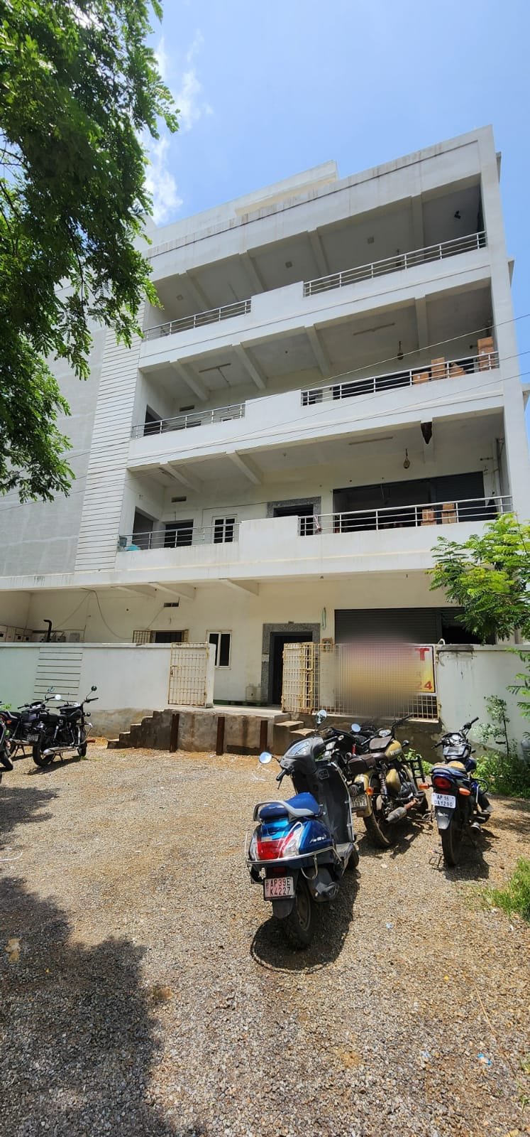 f35a4d35-5829-4eb8-8931-776e733679f2