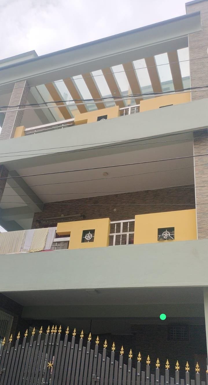 fcecee19-374b-4f41-8a64-eefd6e9d9968-1