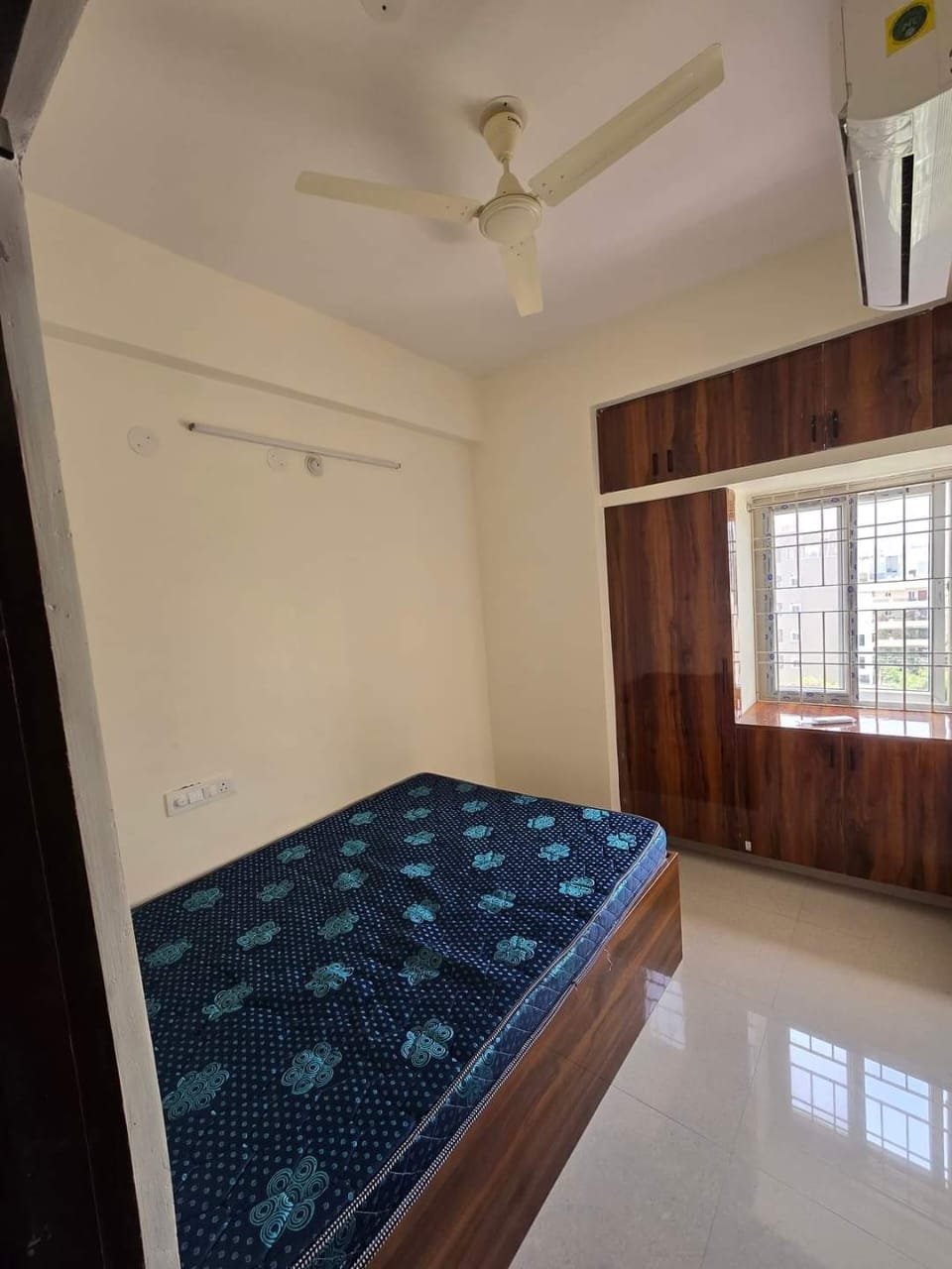 WhatsApp-Image-2024-10-04-at-11.02.33-AM