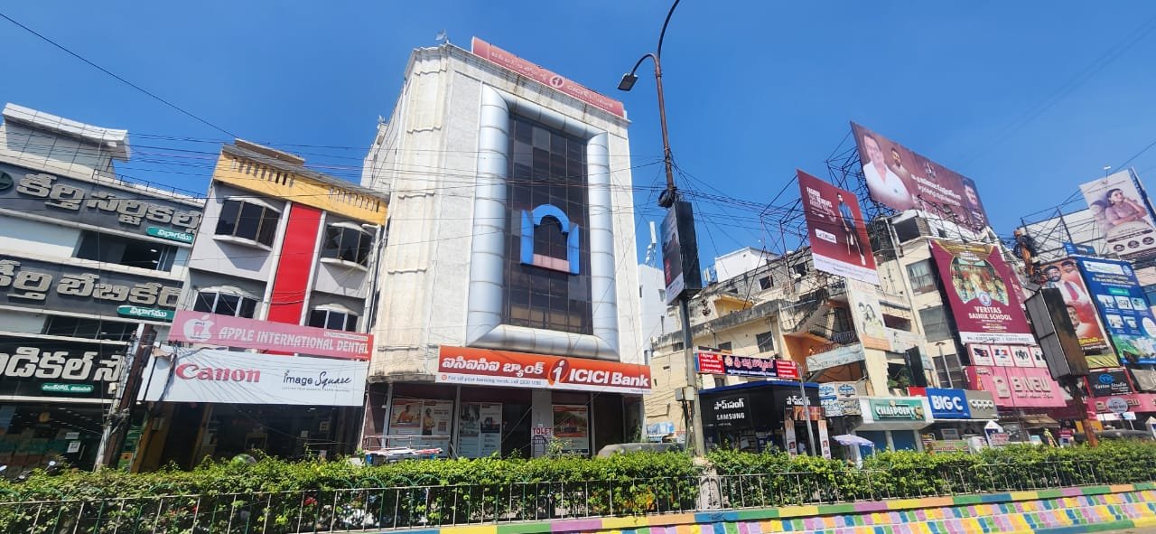 WhatsApp-Image-2025-03-02-at-12.26.52-PM