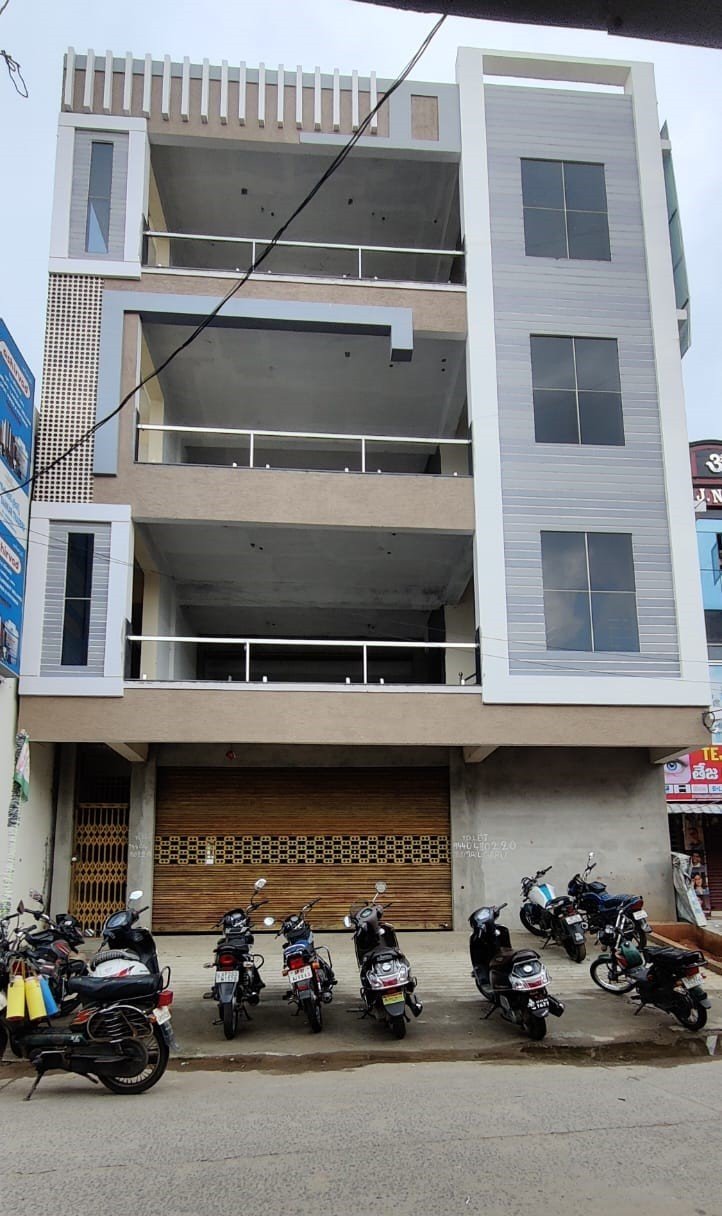 WhatsApp-Image-2025-03-07-at-1.07.14-PM-1